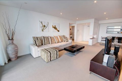 Bridgepoint 502 - Taree Accommodation 0