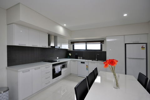 Coastal By Rockingham Apartments - Taree Accommodation 6