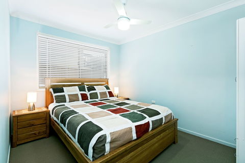 Beachside Holiday Home - Taree Accommodation 5