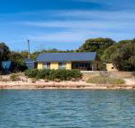 The Beach House - Taree Accommodation