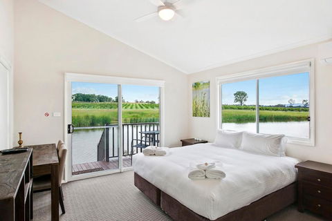The Lake House At 201 - Taree Accommodation 4