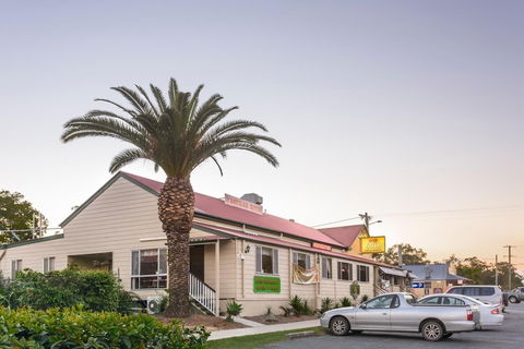 D'Aguilar Hotel Motel - Taree Accommodation 1
