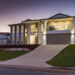 Brand New Executive Living - Taree Accommodation 0