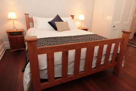 Evelyn House - Taree Accommodation 6