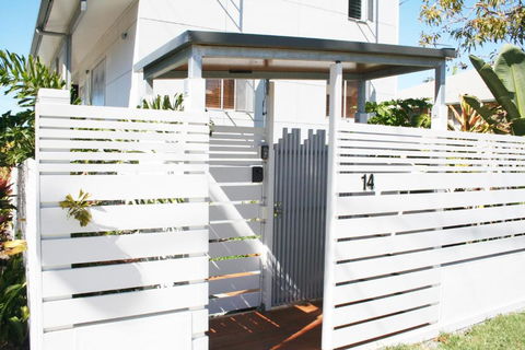 Scarborough Beach Break Holidays - Taree Accommodation 4