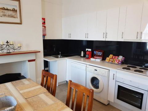 Blayney Post Office Bed & Breakfast - Taree Accommodation 0