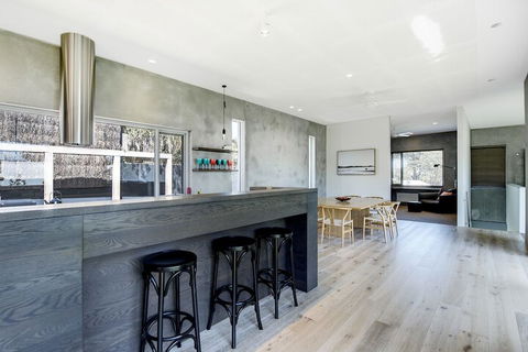 Amagansett - Taree Accommodation 4
