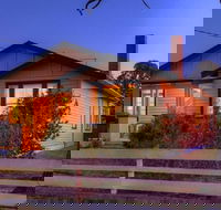 Grace's Spa Cottage - Taree Accommodation