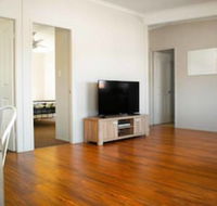 High View Cottage - Taree Accommodation