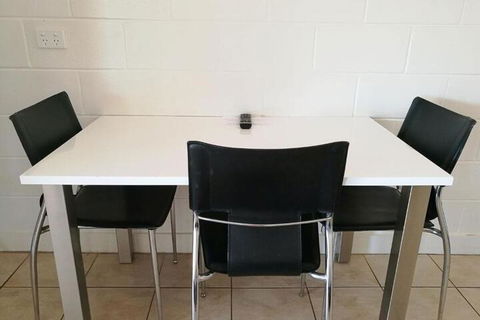 Augathella Motel & Caravan Park - Taree Accommodation 5