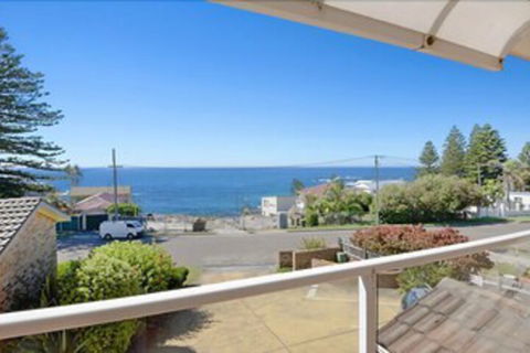 Werrina Townhouse - Taree Accommodation 0