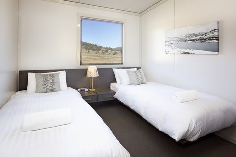 Ecocrackenback 15 'Sustainable Chalet Close To The Slopes.' - Taree Accommodation 1