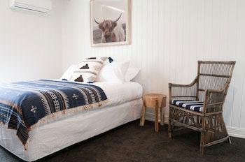 Anchor Geelong - Taree Accommodation 0