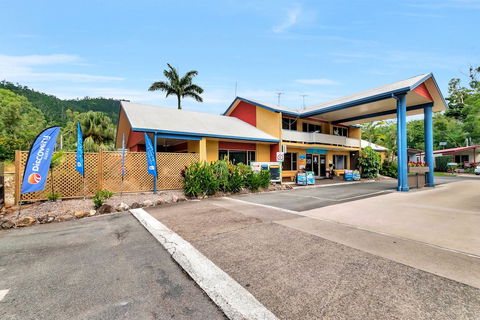Discovery Parks - Airlie Beach - Taree Accommodation 2