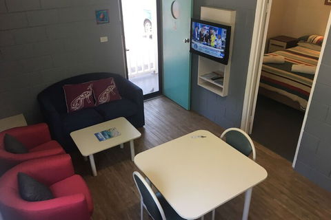 Esperance Central Accommodation - Taree Accommodation 3