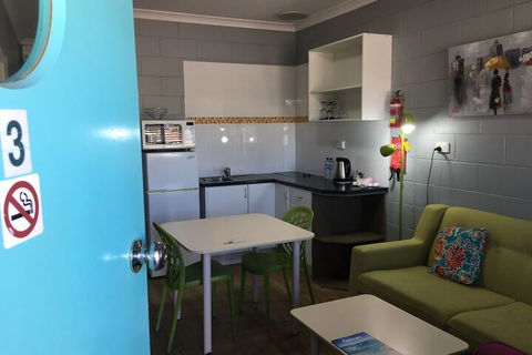 Esperance Central Accommodation - Taree Accommodation 5