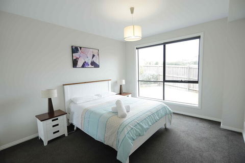Apollo Bay Seal Apartments - Taree Accommodation 6