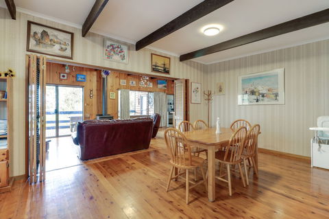 The View - Taree Accommodation 4