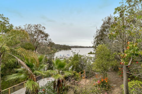 The View - Taree Accommodation 1