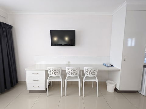 Casa Nostra Motel Mackay - Taree Accommodation 3