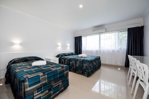 Casa Nostra Motel Mackay - Taree Accommodation 6