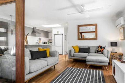 A PERFECT STAY - Little Geckos - Taree Accommodation 0
