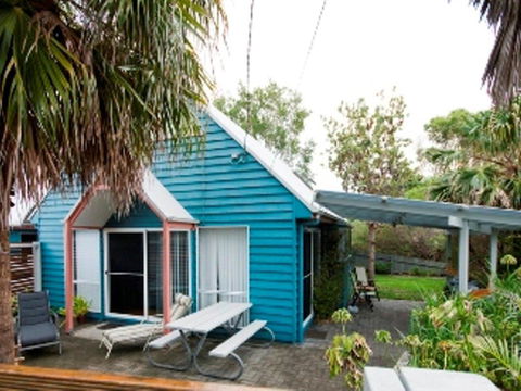 Affordable Twin Peaks 1 - Taree Accommodation 2