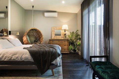 Arya - Taree Accommodation 5