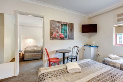 Arena Hotel - Taree Accommodation 0