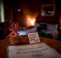 Guide Falls Cottage - Taree Accommodation