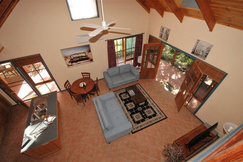 Garden Cottage Beechworth - Taree Accommodation 5