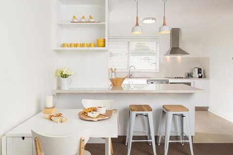 Living In Luxury Central & Sophisticated - Taree Accommodation 3
