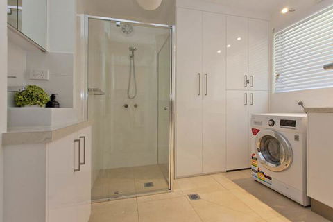 Boutique Apartment Central & Sophisticated - Taree Accommodation 2