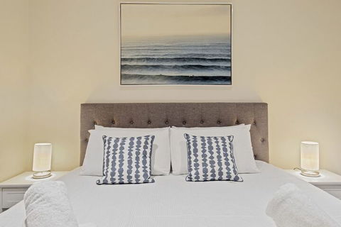 New 2 Bedroom Apt Minutes Walking To Darling Harbour - Taree Accommodation 5
