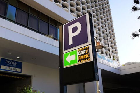 L7 Surfers Paradise Apartment - Taree Accommodation 4