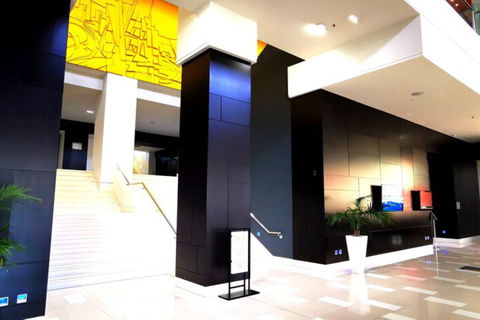 L5 Surfers Paradise Apartment - Taree Accommodation 5