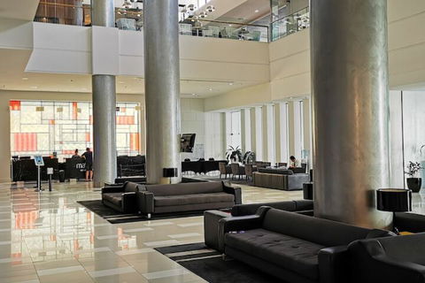 L5 Surfers Paradise Apartment - Taree Accommodation 4