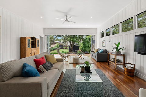 The Keeper's House - Taree Accommodation 4