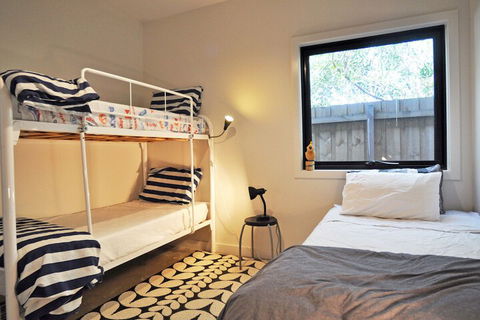 Armstrongs Close TO Beach - Taree Accommodation 4