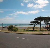 Portarlington Holiday Units  Pool - Taree Accommodation