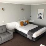 Country Roads Motor Inn - Taree Accommodation 0