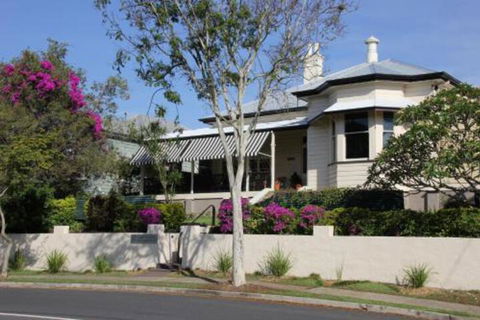 Brisbane Milton Bed & Breakfast - Taree Accommodation 0