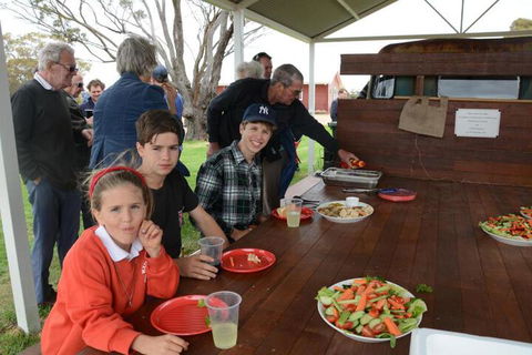 Marys Farm Cottages - Taree Accommodation 2