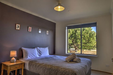 Mountain View - Taree Accommodation 4