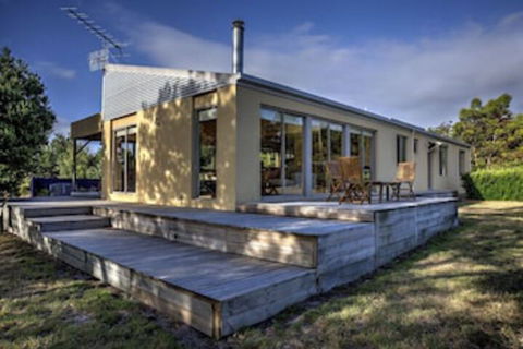 Mountain View - Taree Accommodation 0
