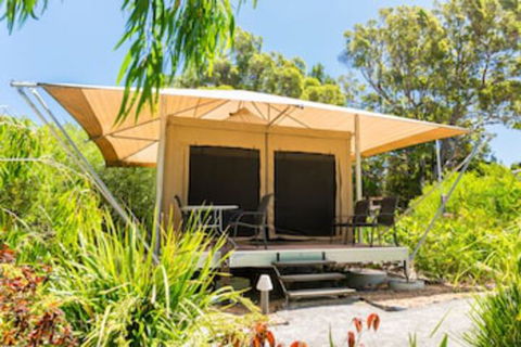 Castaways Moreton Island - Taree Accommodation 0