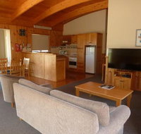 Bridport Villa - Taree Accommodation