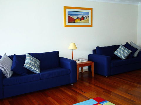 Terrigal Gem 3 / 9 Auld Street Terrigal - Taree Accommodation 5