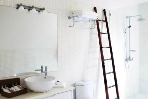 Dragonfly Lodge - Taree Accommodation 4