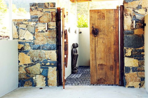 Dragonfly Lodge - Taree Accommodation 1